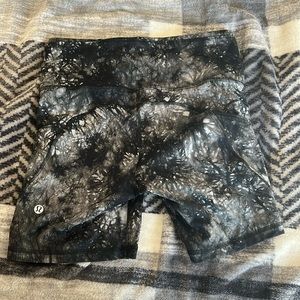 Lululemon Swiftly Biker Short with Pockets